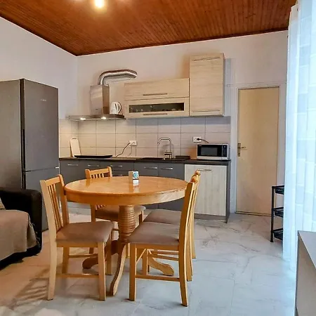 Apartment Zara